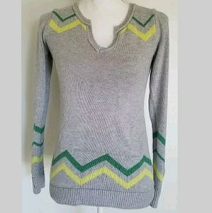Gap Gray Zig Zag Design Pull Over Sweater Sz XS